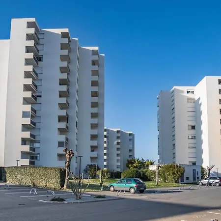 Апартаменты Port Arcachon-12 By Interhome *