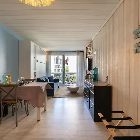 Апартаменты Port Arcachon-12 By Interhome